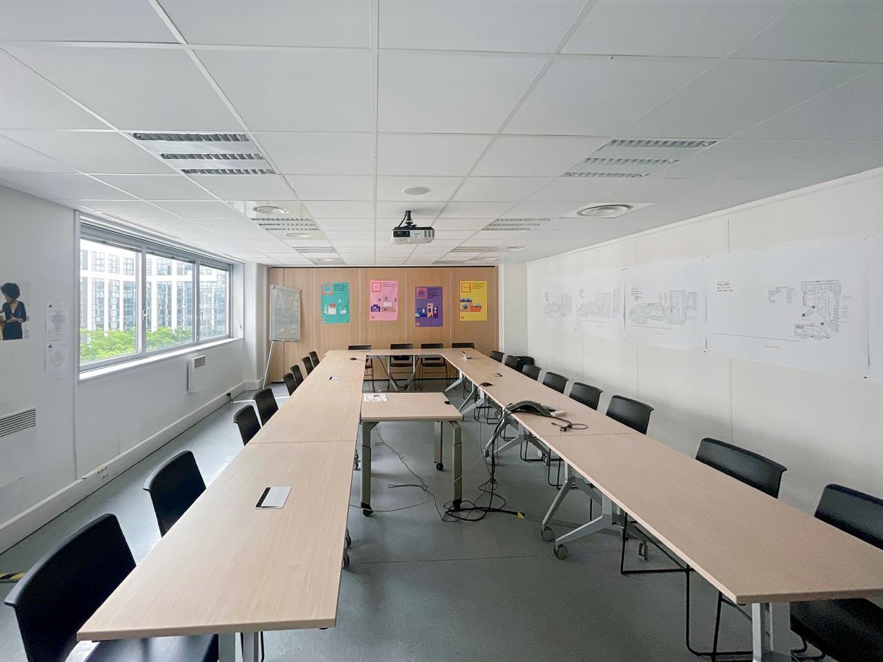 Bureau Noisy-le-Grand 3933m² Location bureau Noisy-le-Grand Seine-Saint-Denis OLBUR2420812 4